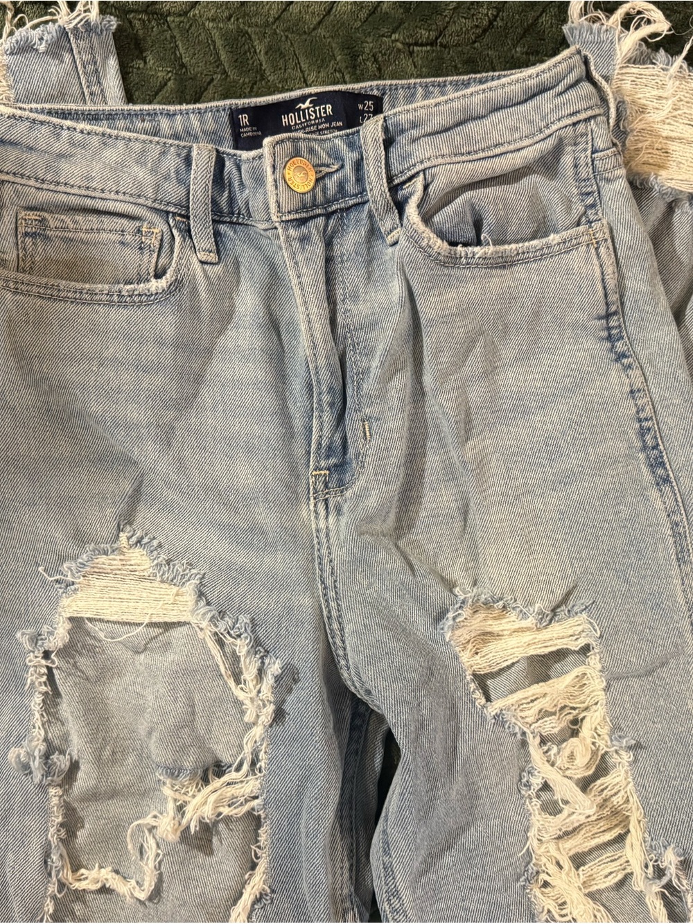 Hollister Light Wash Distressed Boyfriend Jeans
